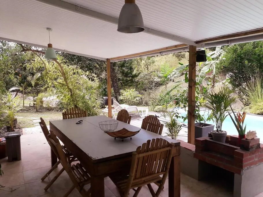 Le Chant Des Pipiris Villa Riviere-Salee 0*,
